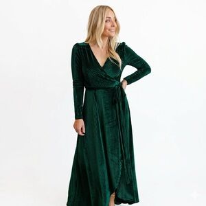 Baltic Born NWT Emerald Green Long Sleeve Ribbed Wrap Midi Maxi Dress Size 1X